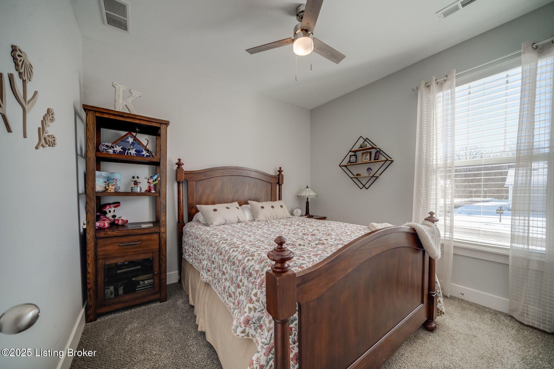 5007 Woodridge Lake Blvd, Louisville, Kentucky image 18