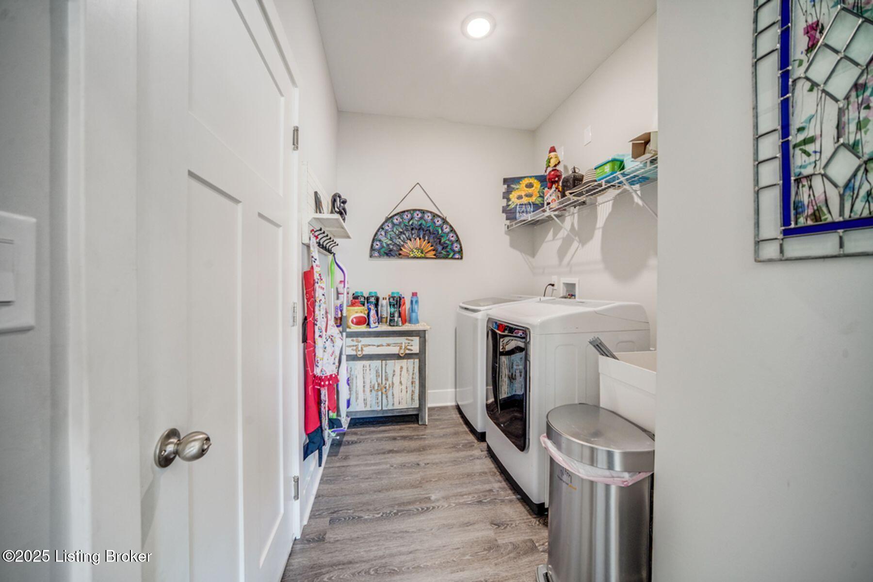 5007 Woodridge Lake Blvd, Louisville, Kentucky image 9