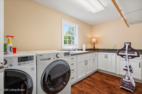 Tiny photo for 2 Stone Creek Park, Owensboro, KY 42303 (MLS # 1729385)