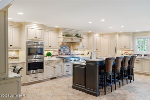 Tiny photo for 2 Stone Creek Park, Owensboro, KY 42303 (MLS # 1729385)