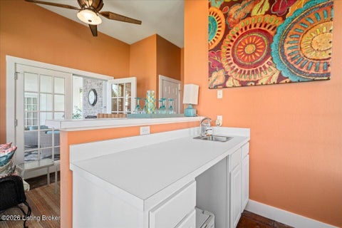 Tiny photo for 2 Stone Creek Park, Owensboro, KY 42303 (MLS # 1729385)