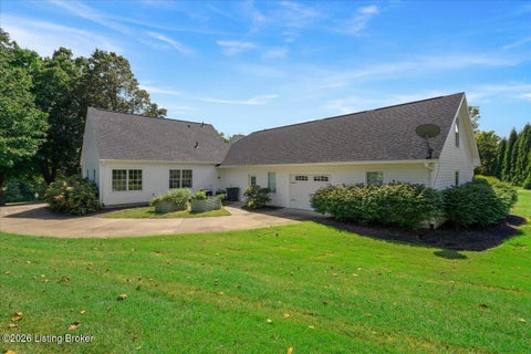 Tiny photo for 2 Stone Creek Park, Owensboro, KY 42303 (MLS # 1729385)