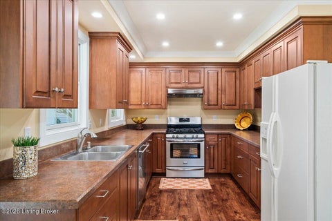 Tiny photo for 2 Stone Creek Park, Owensboro, KY 42303 (MLS # 1729385)