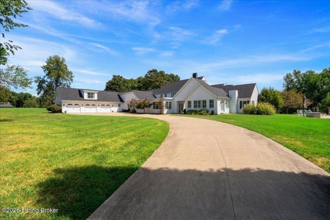 Tiny photo for 2 Stone Creek Park, Owensboro, KY 42303 (MLS # 1729385)