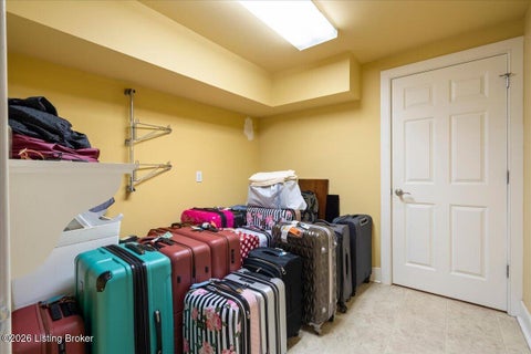 Tiny photo for 2 Stone Creek Park, Owensboro, KY 42303 (MLS # 1729385)