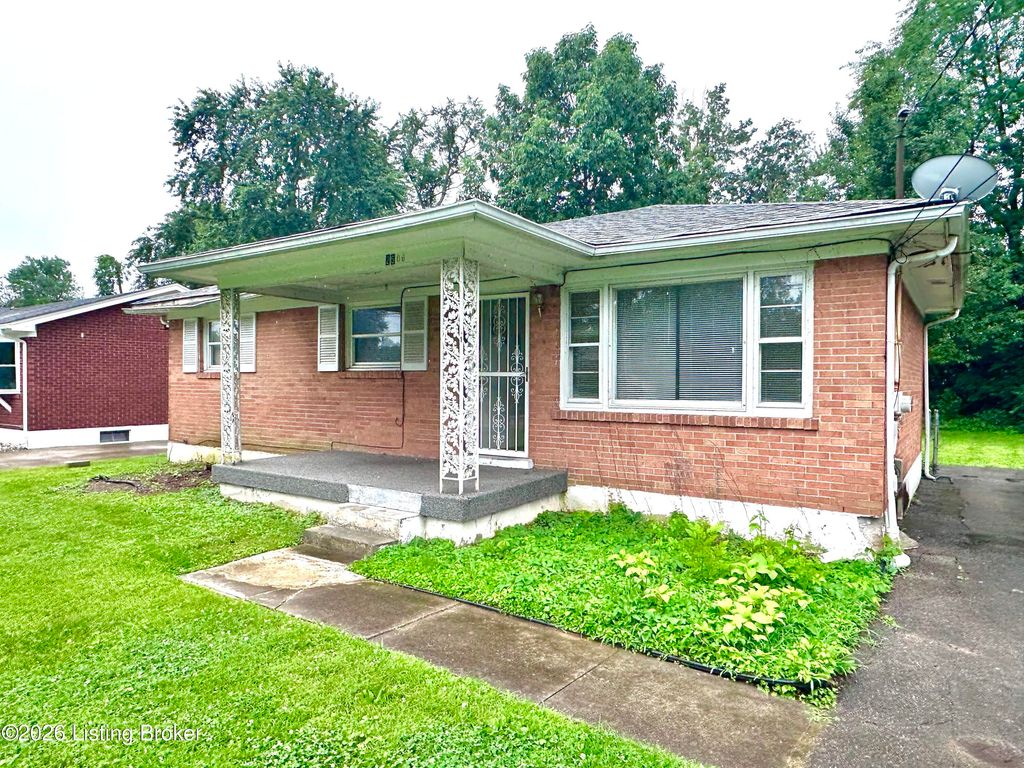 Photo of 2506 Adrienne Way, Louisville, KY 40216 (MLS # 1723736)