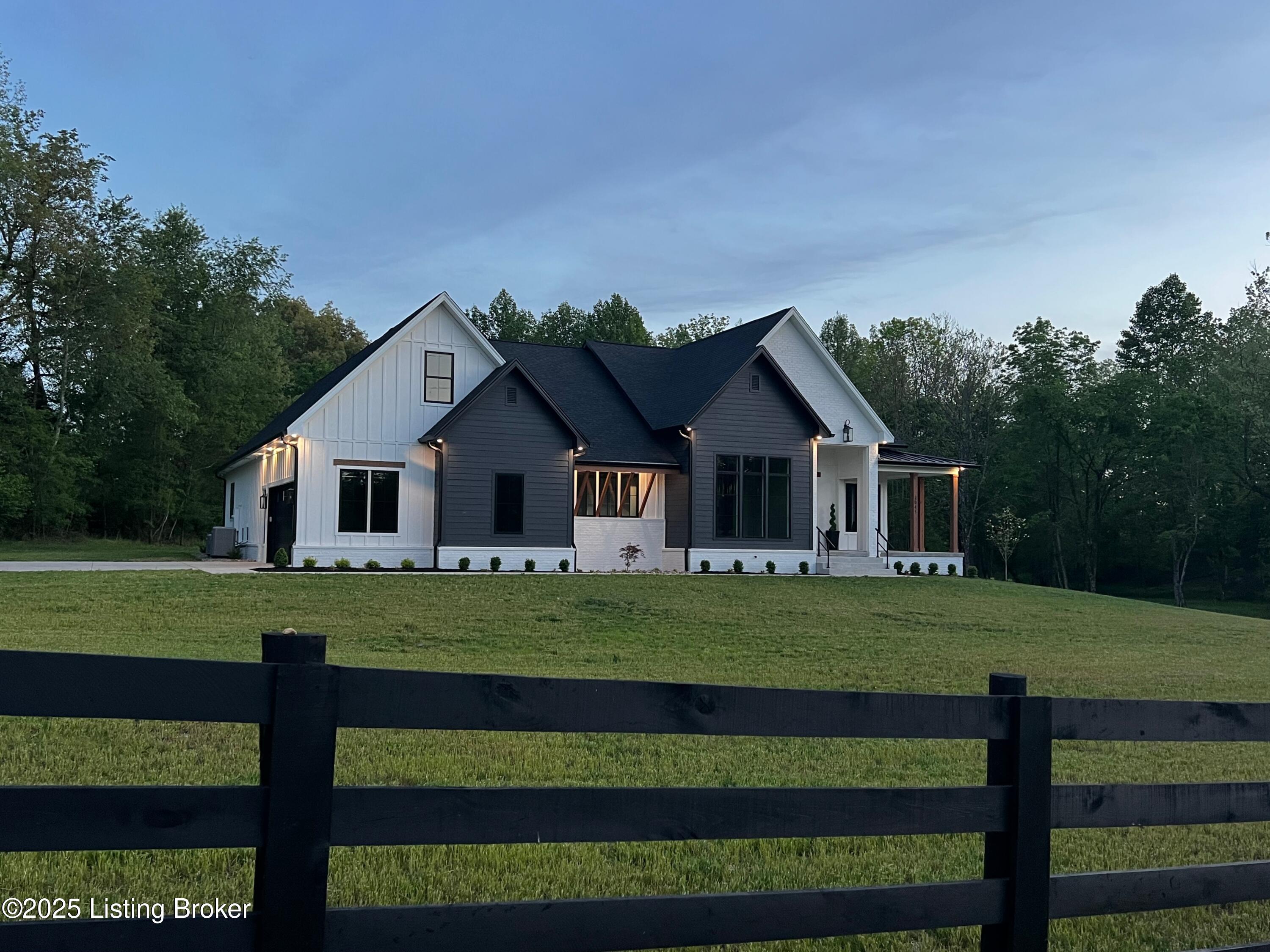 2045 W Rhudes Creek Rd, Elizabethtown, Pennsylvania image 7