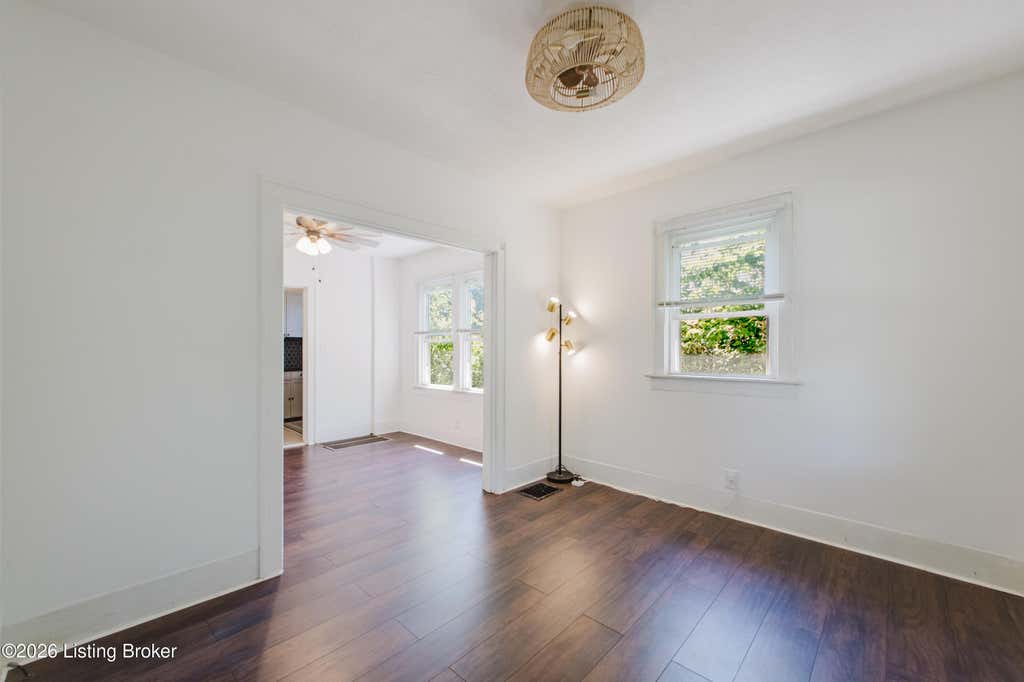 Photo of 108 Mohawk Ave, Louisville, KY 40214 (MLS # 1724752)