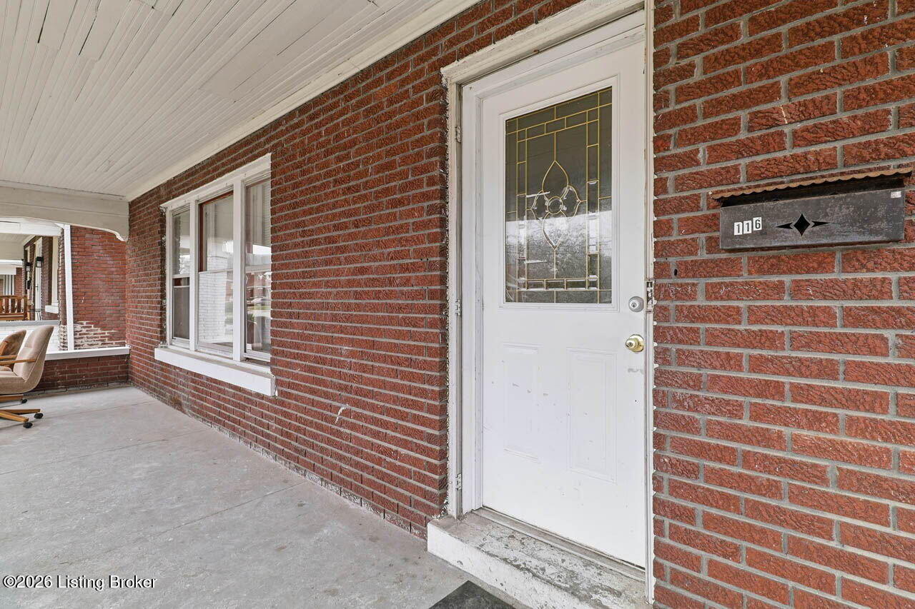 116 N 44th St