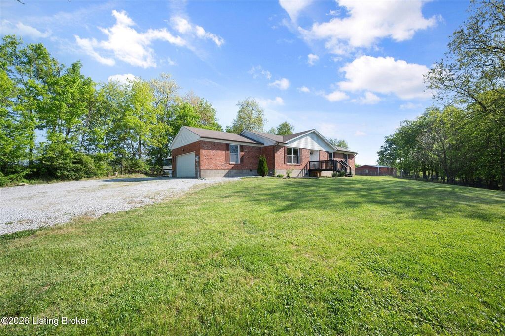 Photo of 455 Bethlehem Rd, Pleasureville, KY 40057 (MLS # 1715483)