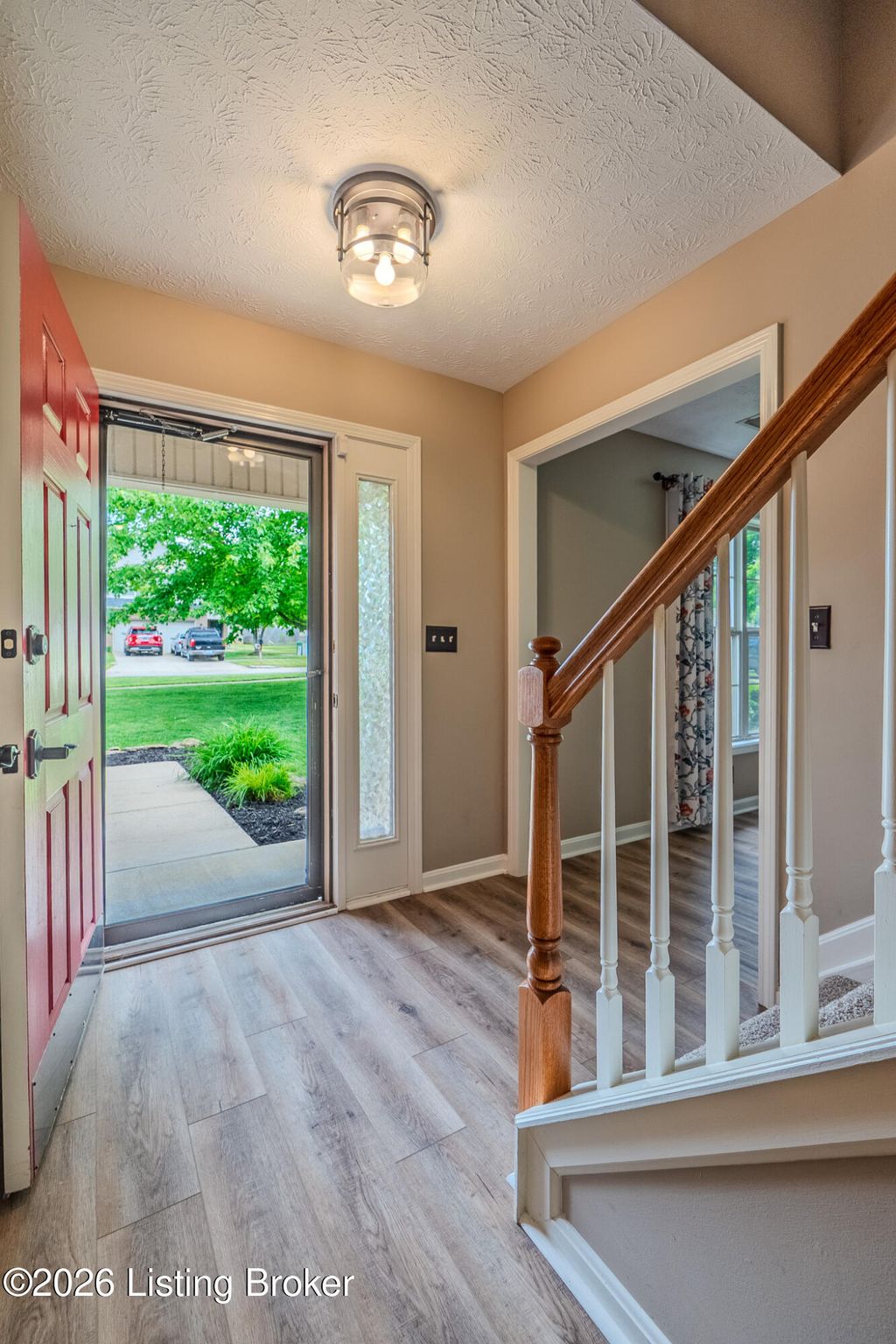 Photo of 1002 Shoreline Dr, La Grange, KY 40031 (MLS # 1716693)