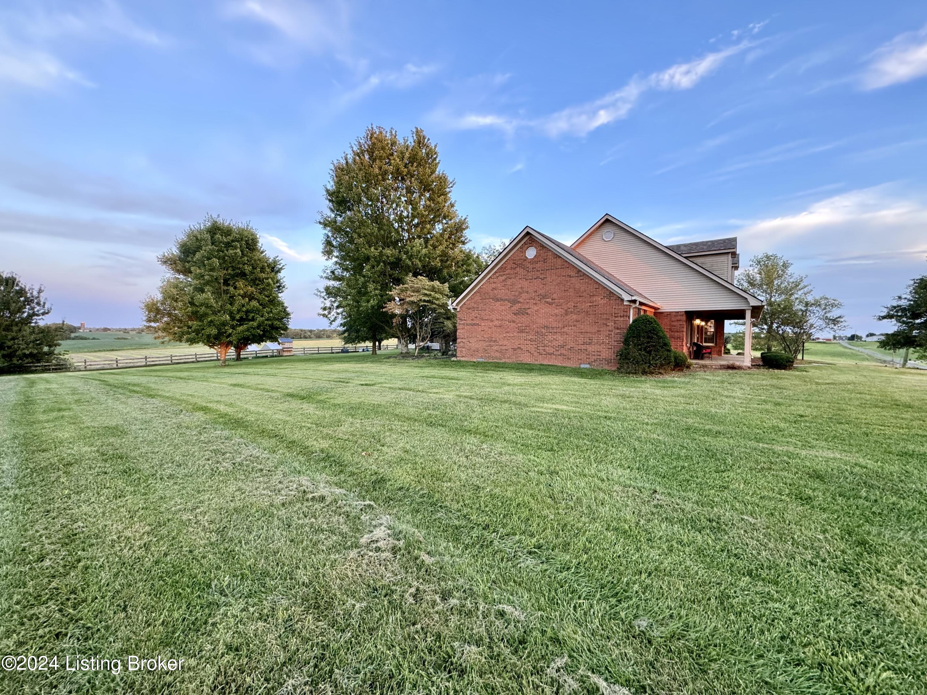 1090 Mclain Rd, Springfield, Kentucky image 9