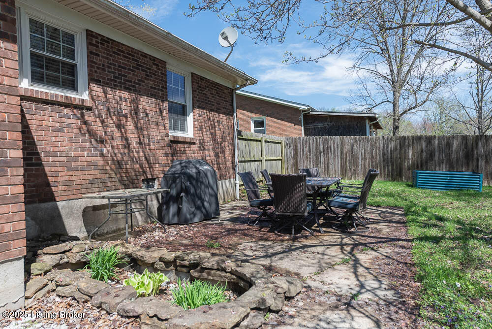 605 Lakeview Ave, La Grange, Kentucky image 35