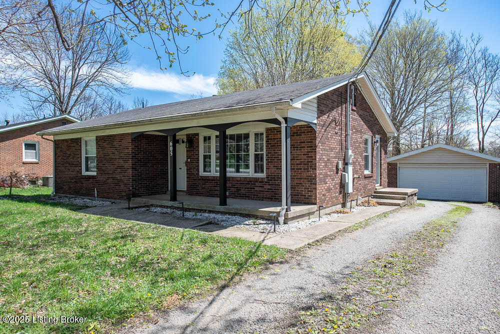 605 Lakeview Ave, La Grange, Kentucky image 1