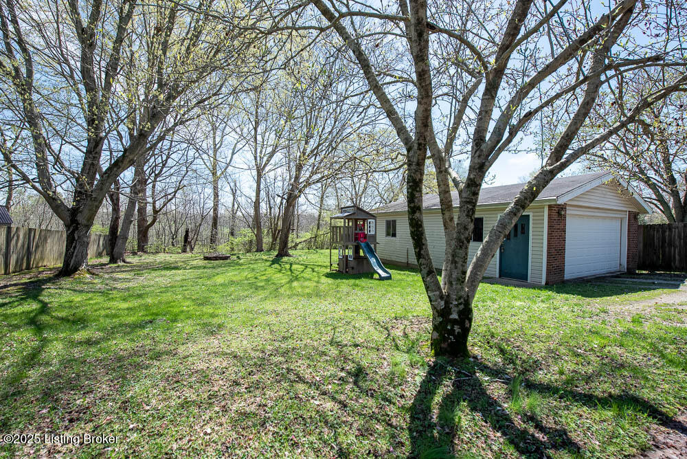 605 Lakeview Ave, La Grange, Kentucky image 36