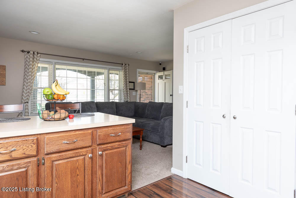 605 Lakeview Ave, La Grange, Kentucky image 16