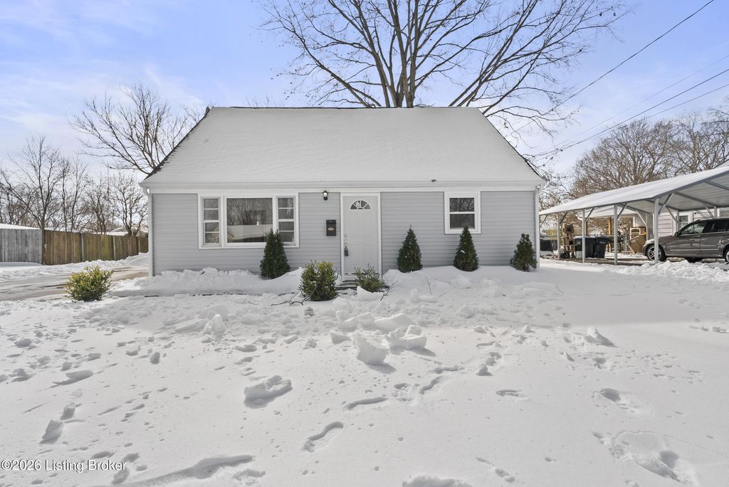 Photo of 6902 John Adams Way, Louisville, KY 40272 (MLS # 1708590)