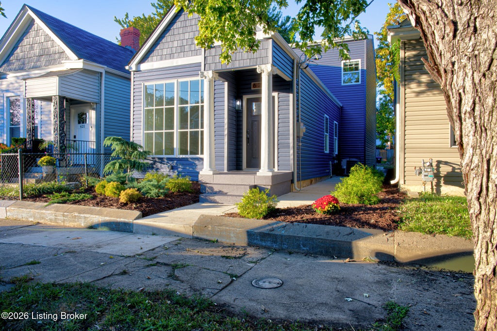 Photo of 623 E Ormsby Ave, Louisville, KY 40203 (MLS # 1732532)