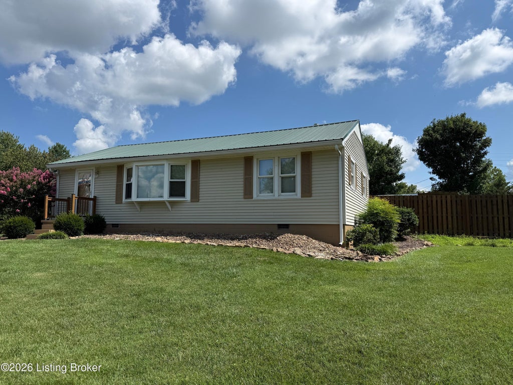 Photo of 304 Chester St, Leitchfield, KY 42754 (MLS # 1722693)