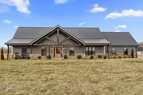 MLS: 1680917