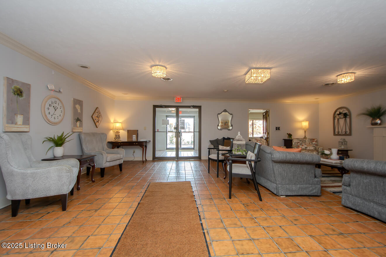 3030 Breckenridge Ln #APT 410, Louisville, Kentucky image 47