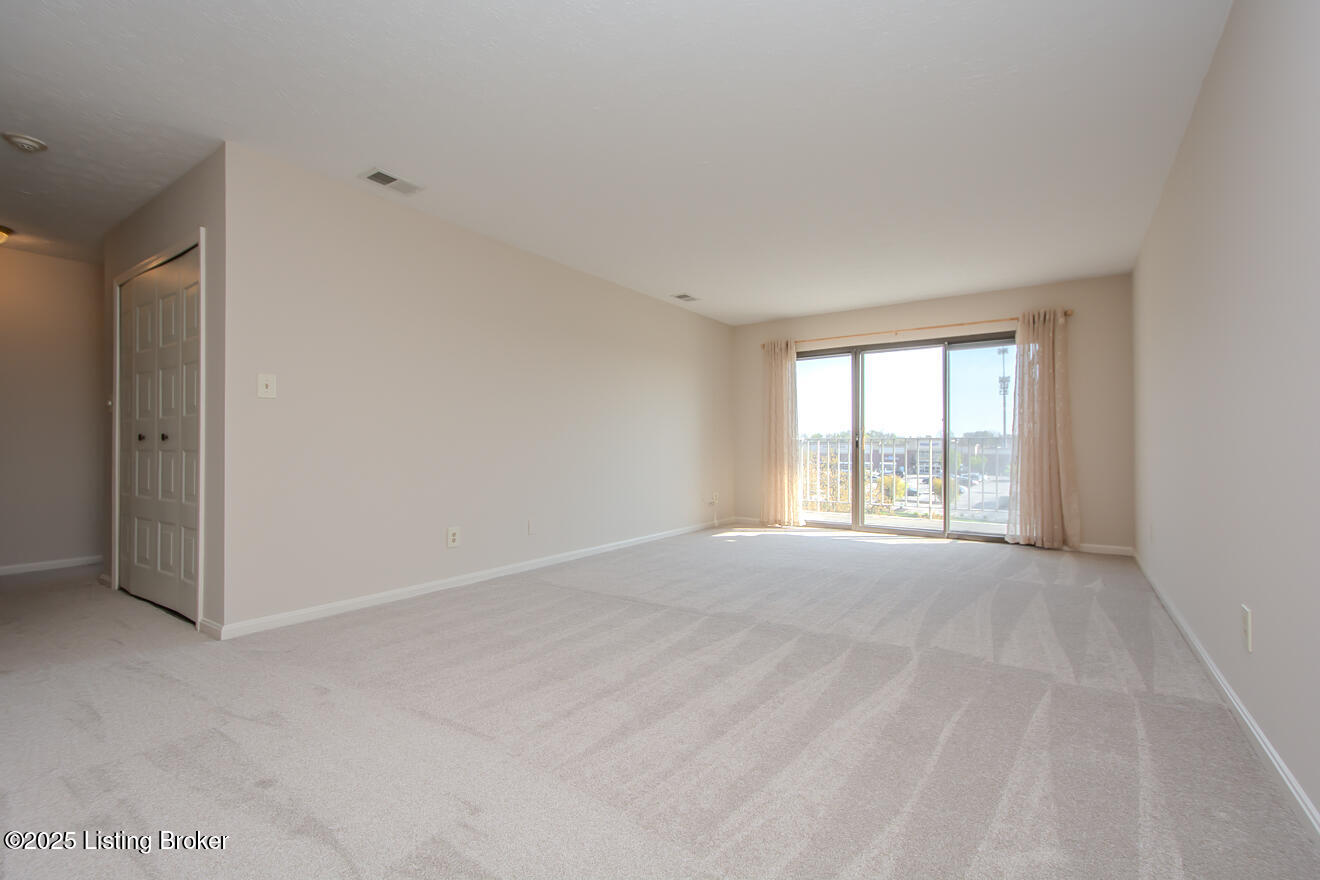 3030 Breckenridge Ln #APT 410, Louisville, Kentucky image 16