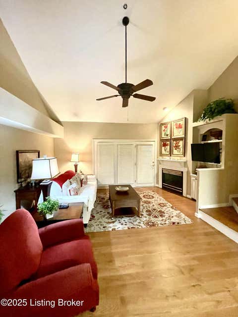 Condo For Sale - 2730 Brownsboro Rd #APT 157<br/> Jefferson County, Louisville, KY 40206