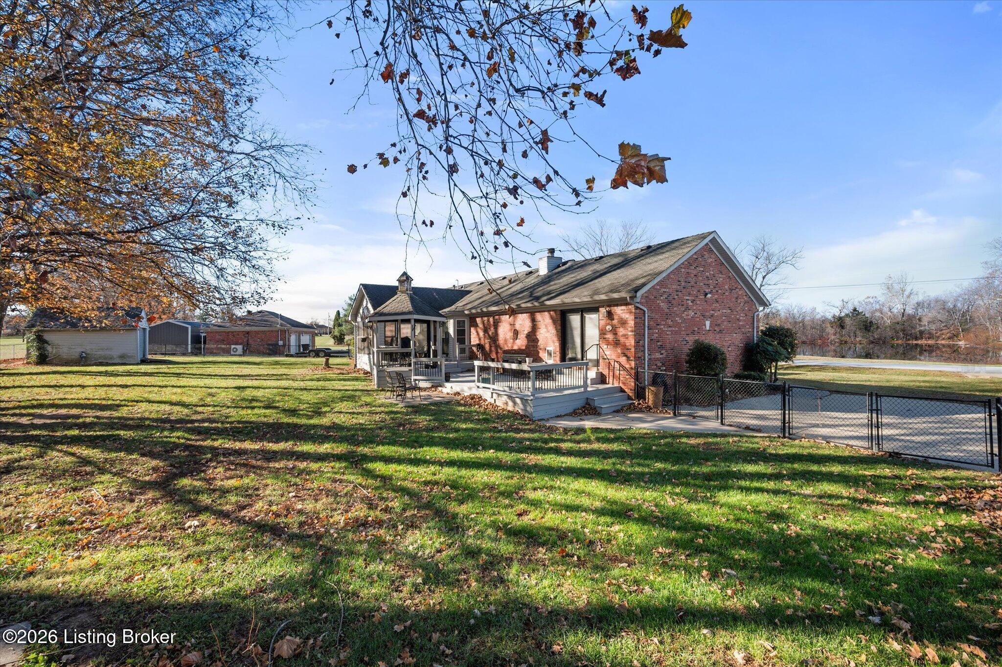 239 Shady Pond Ln