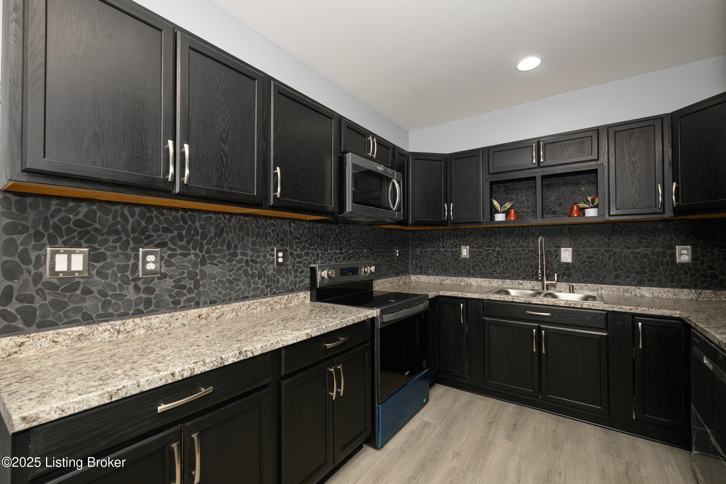 13305 Forge Cir, Louisville, Kentucky image 43