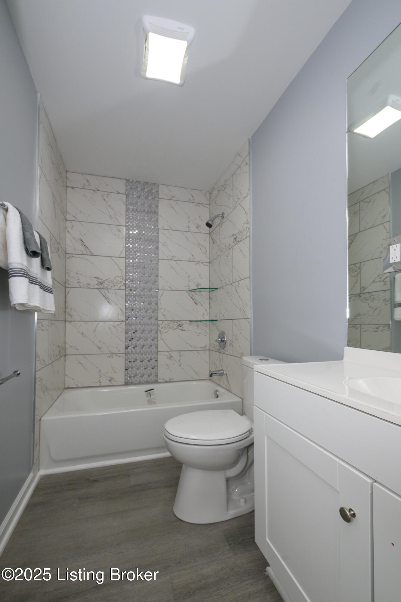 13305 Forge Cir, Louisville, Kentucky image 32