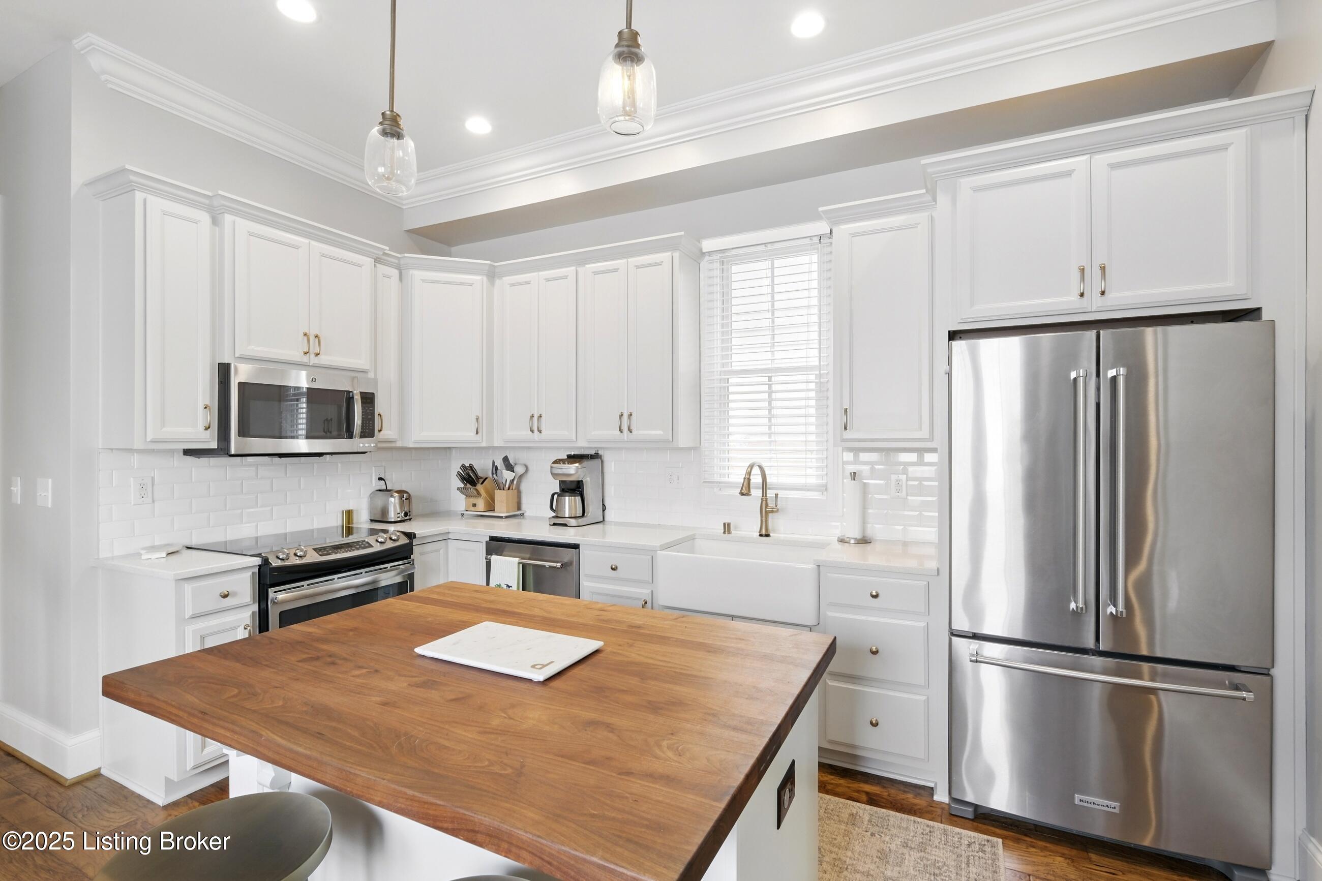 8803 Featherbell Blvd, Prospect, Pennsylvania image 11