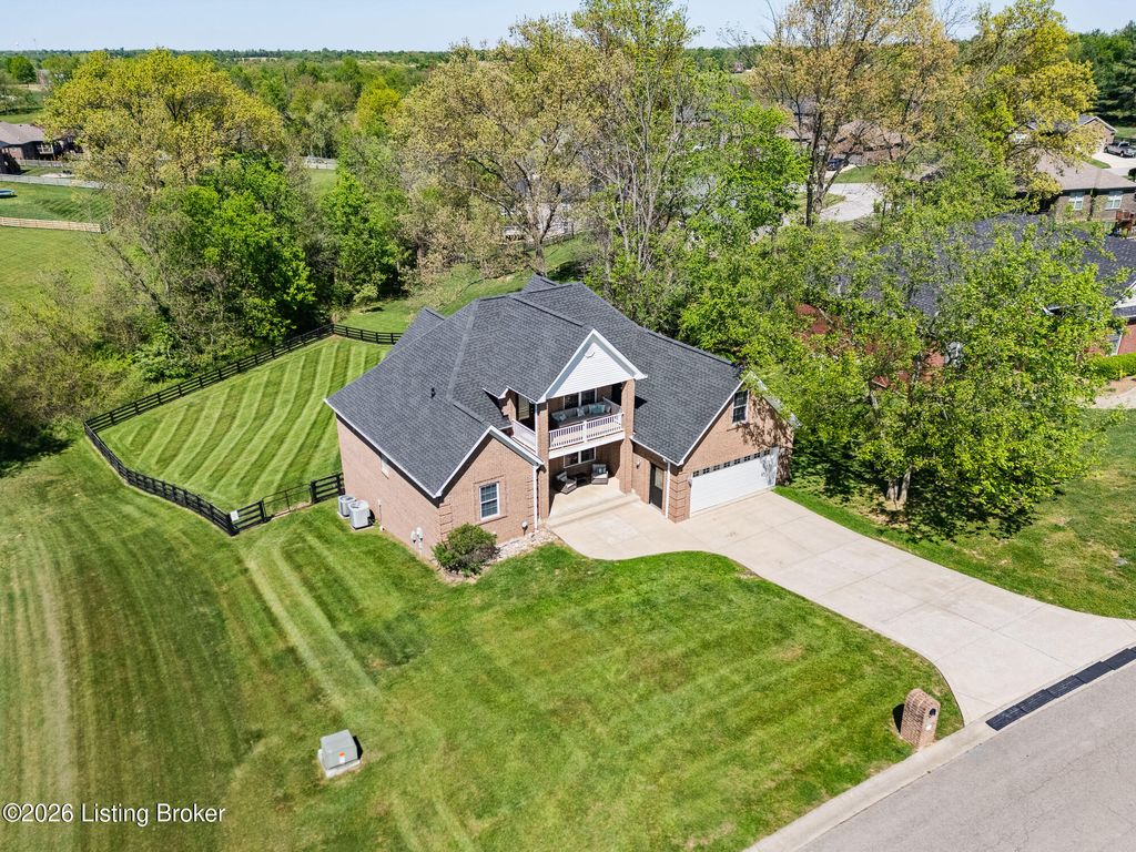 Photo of 373 The Landings, Taylorsville, KY 40071 (MLS # 1715187)