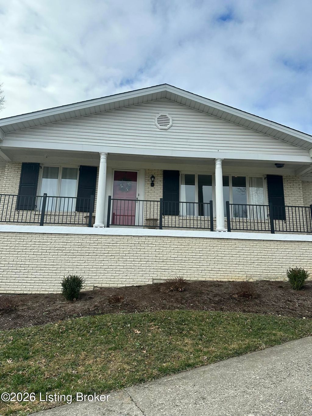 Photo of 1321 Tycoon Way, Louisville, KY 40213 (MLS # 1706583)