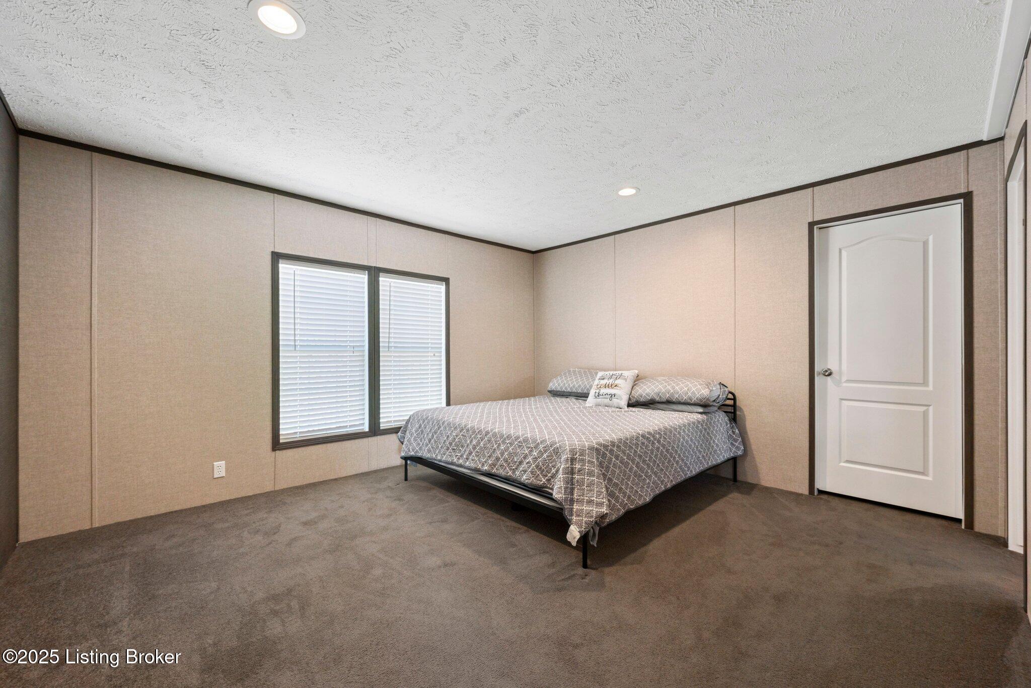 702 Lakeview Cir, Clarkson, Pennsylvania image 23