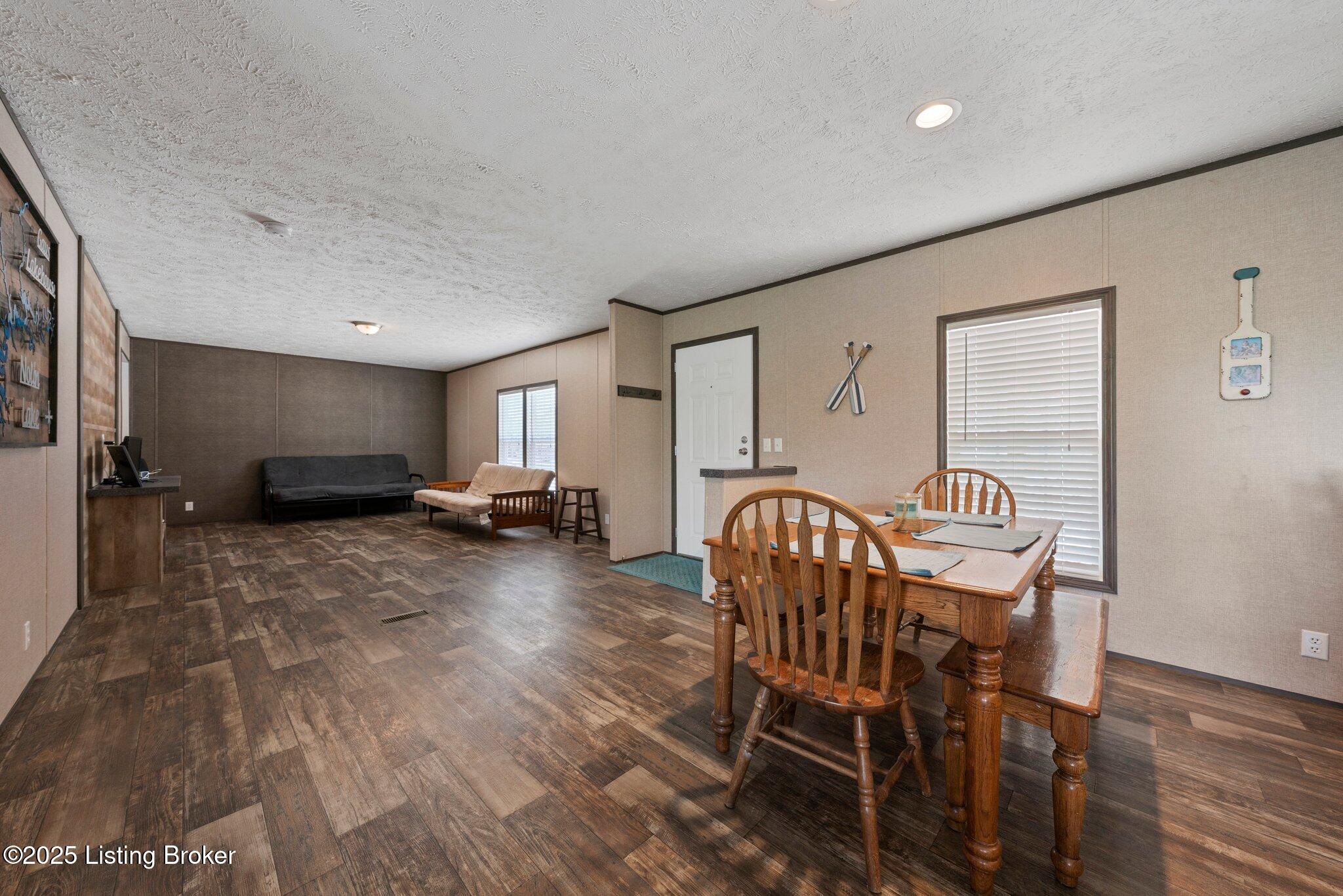 702 Lakeview Cir, Clarkson, Pennsylvania image 18