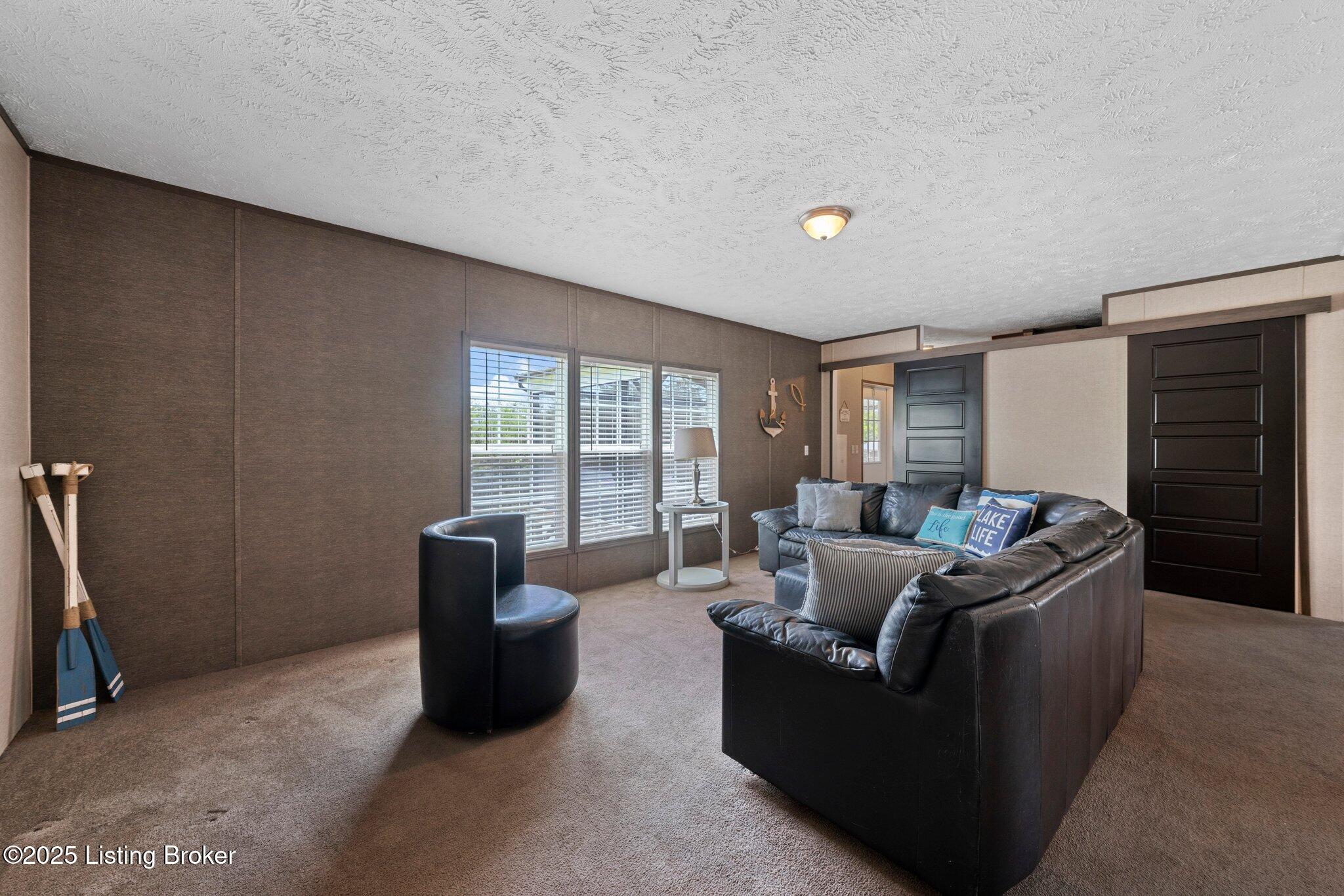 702 Lakeview Cir, Clarkson, Pennsylvania image 12