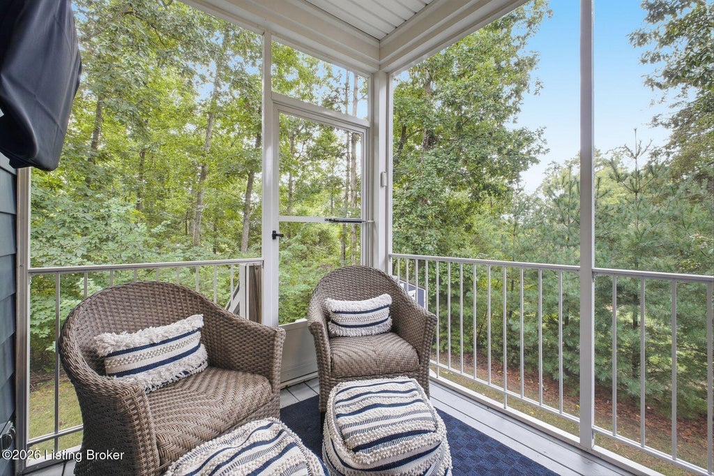 Photo of 919 Artisan Pkwy, La Grange, KY 40031 (MLS # 1729945)