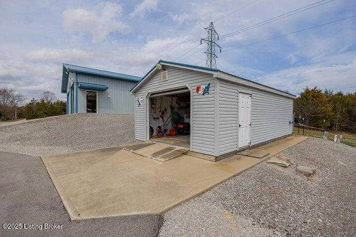 1317 Drydock Rd, Lawrenceburg, Kentucky image 33