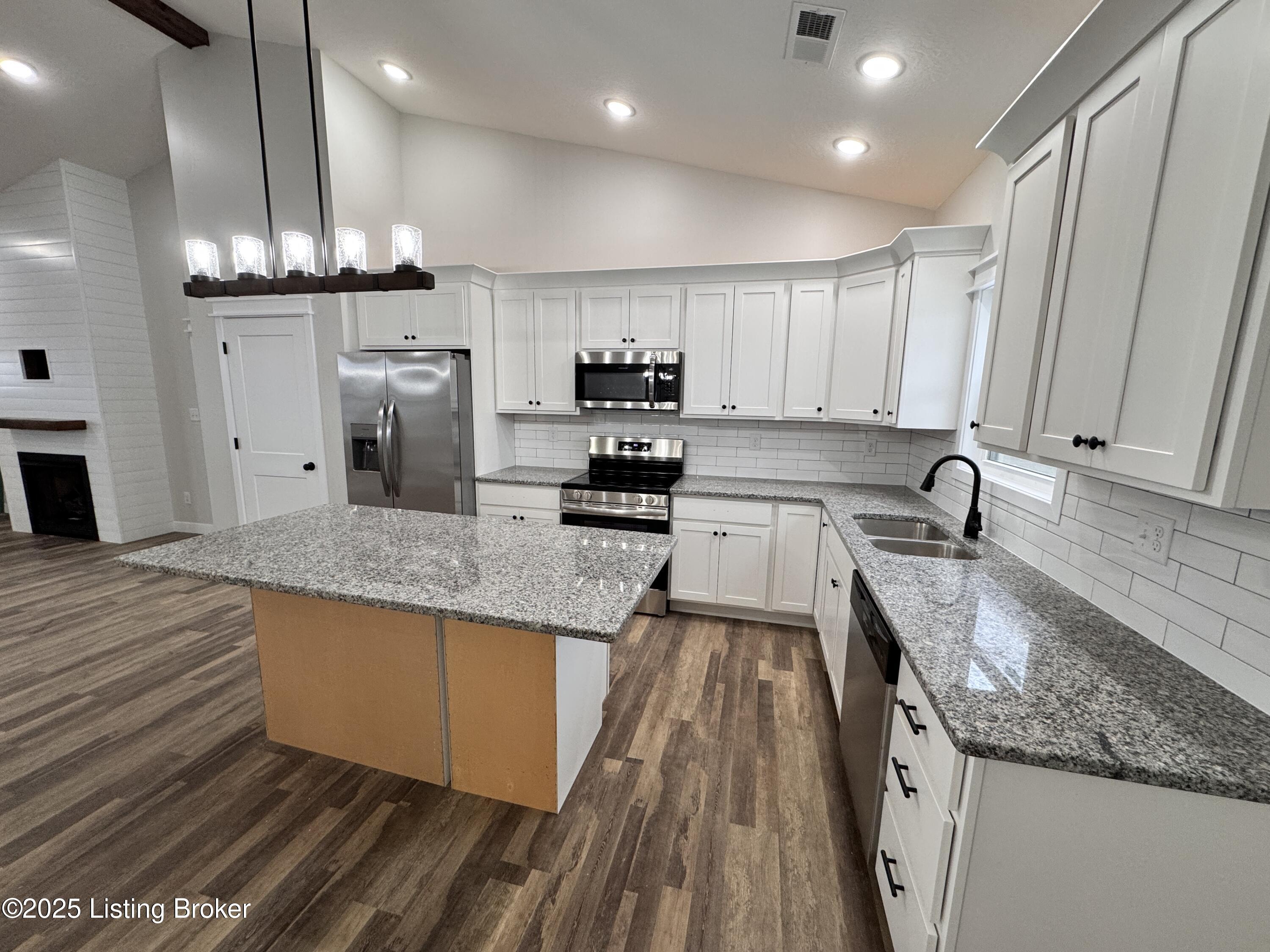 315 Paige Meredith Pkwy, Brandenburg, Kentucky image 6