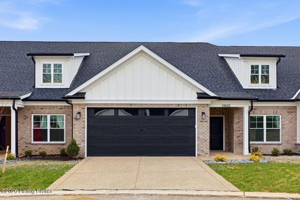 Photo of 14719 Stable Gate Pl, Louisville, KY 40299 (MLS # 1717503)