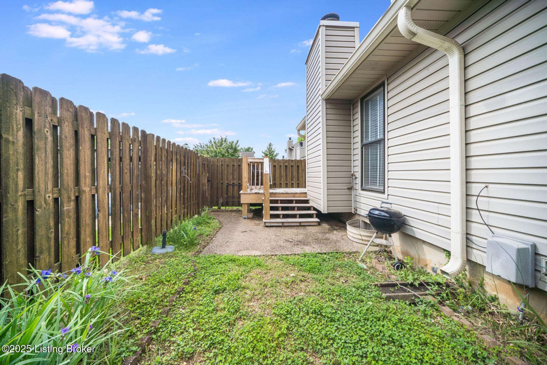 905 Loveall Ln, Louisville, Kentucky image 19