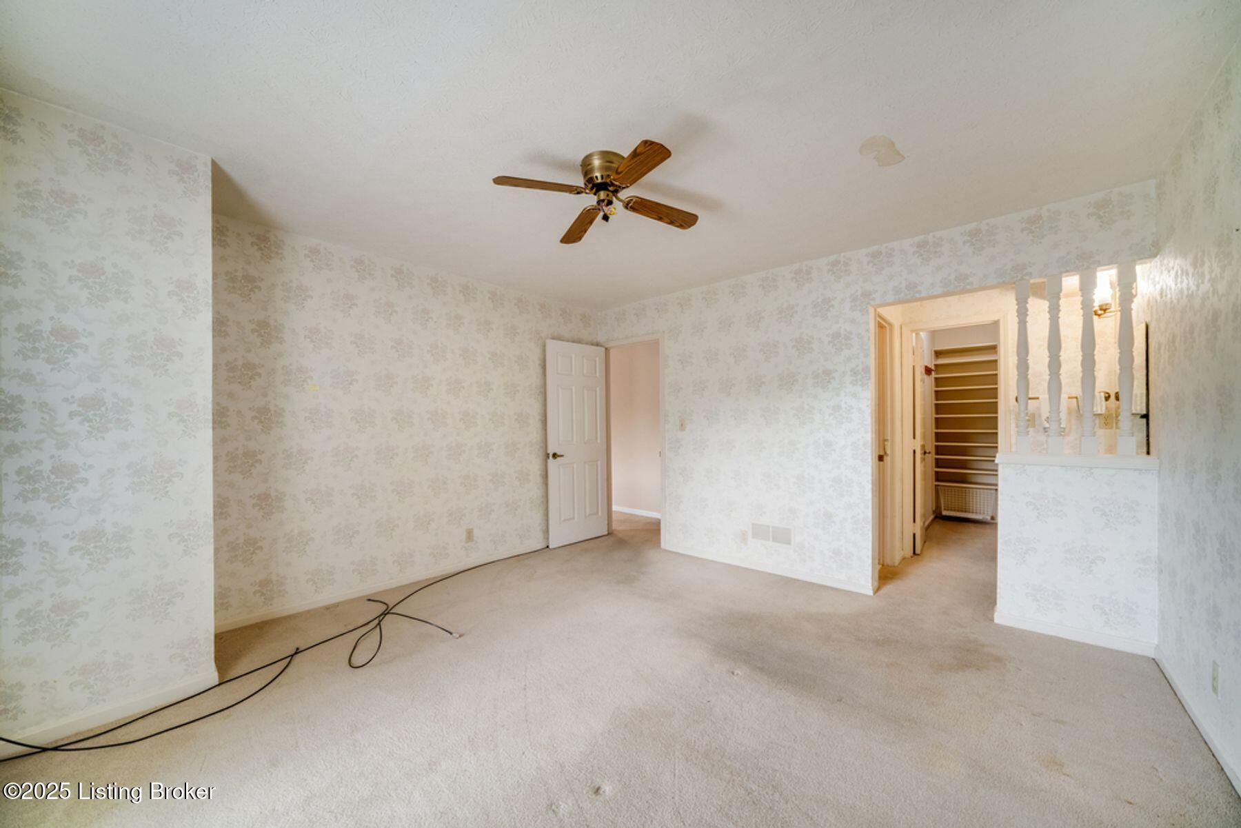 905 Loveall Ln, Louisville, Kentucky image 9