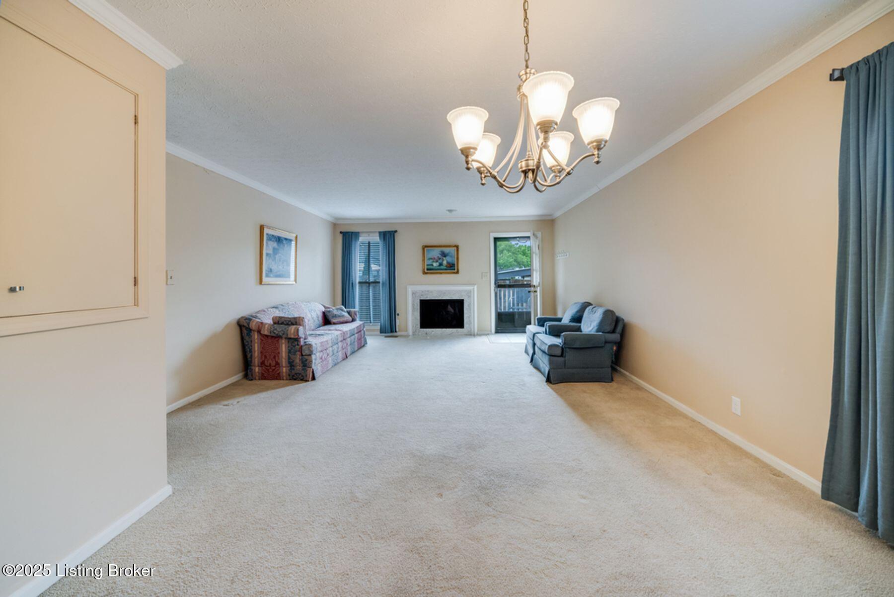 905 Loveall Ln, Louisville, Kentucky image 4