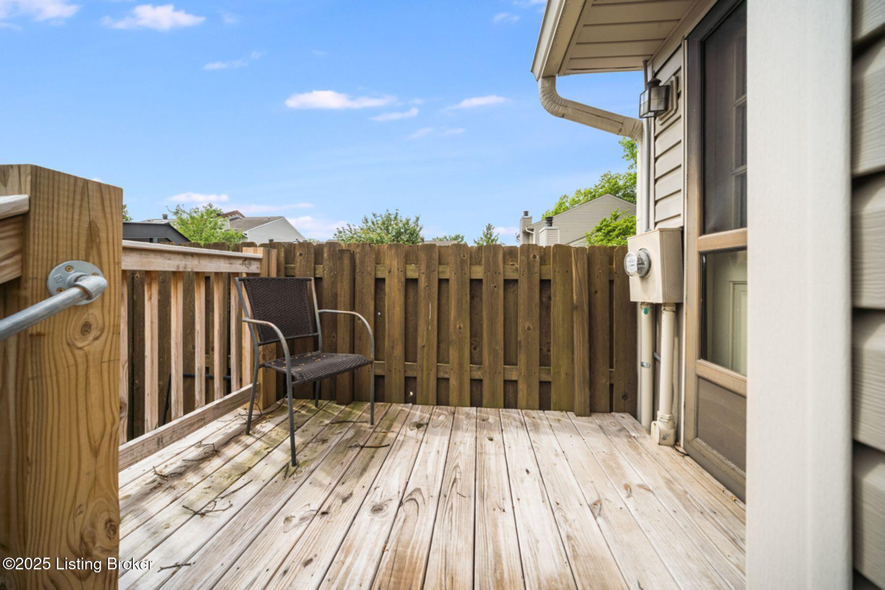 905 Loveall Ln, Louisville, Kentucky image 20