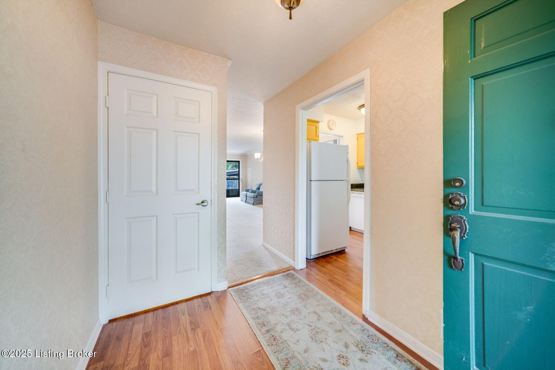 905 Loveall Ln, Louisville, Kentucky image 1