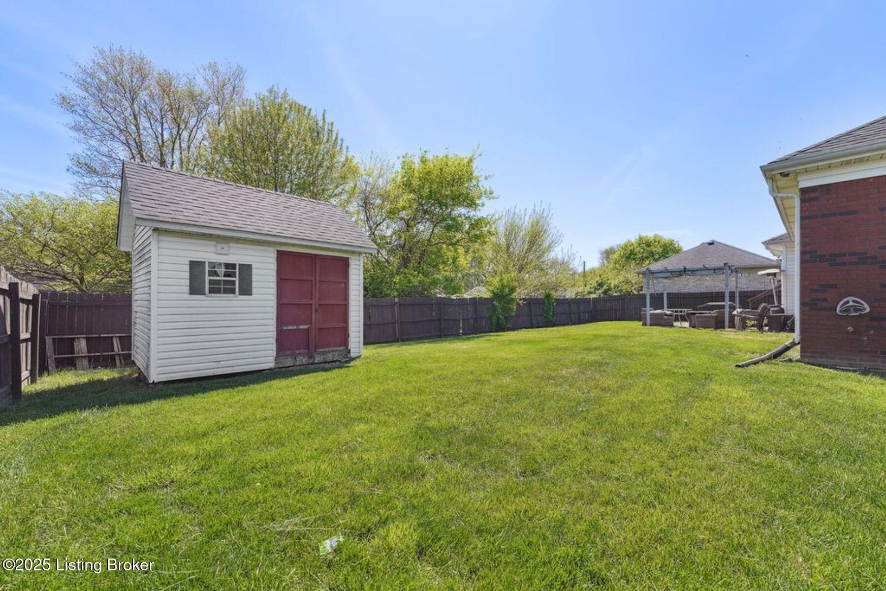 9903 Valley Farms Blvd, Louisville, Kentucky image 38