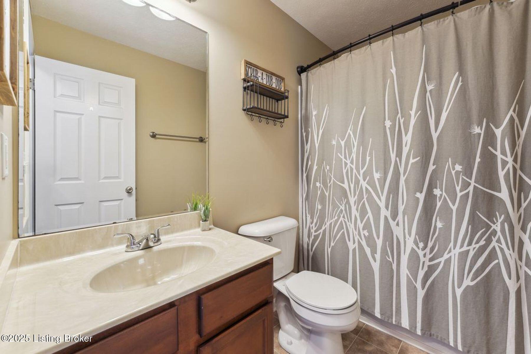 9903 Valley Farms Blvd, Louisville, Kentucky image 25