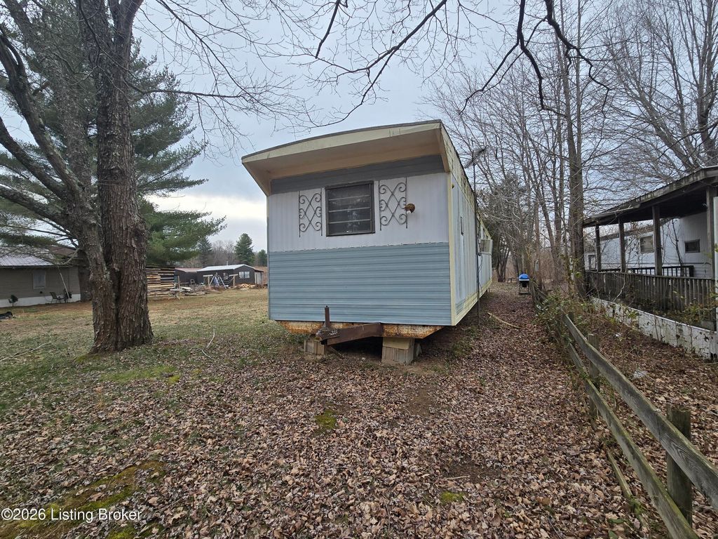 Photo of 0 Cave Creek Rd, Falls Of Rough, KY 40119 (MLS # 1710219)