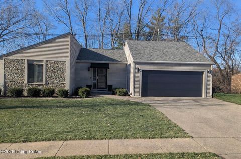Photo of 9001 Thelma Ln, Louisville, KY 40220 (MLS # 1707729)