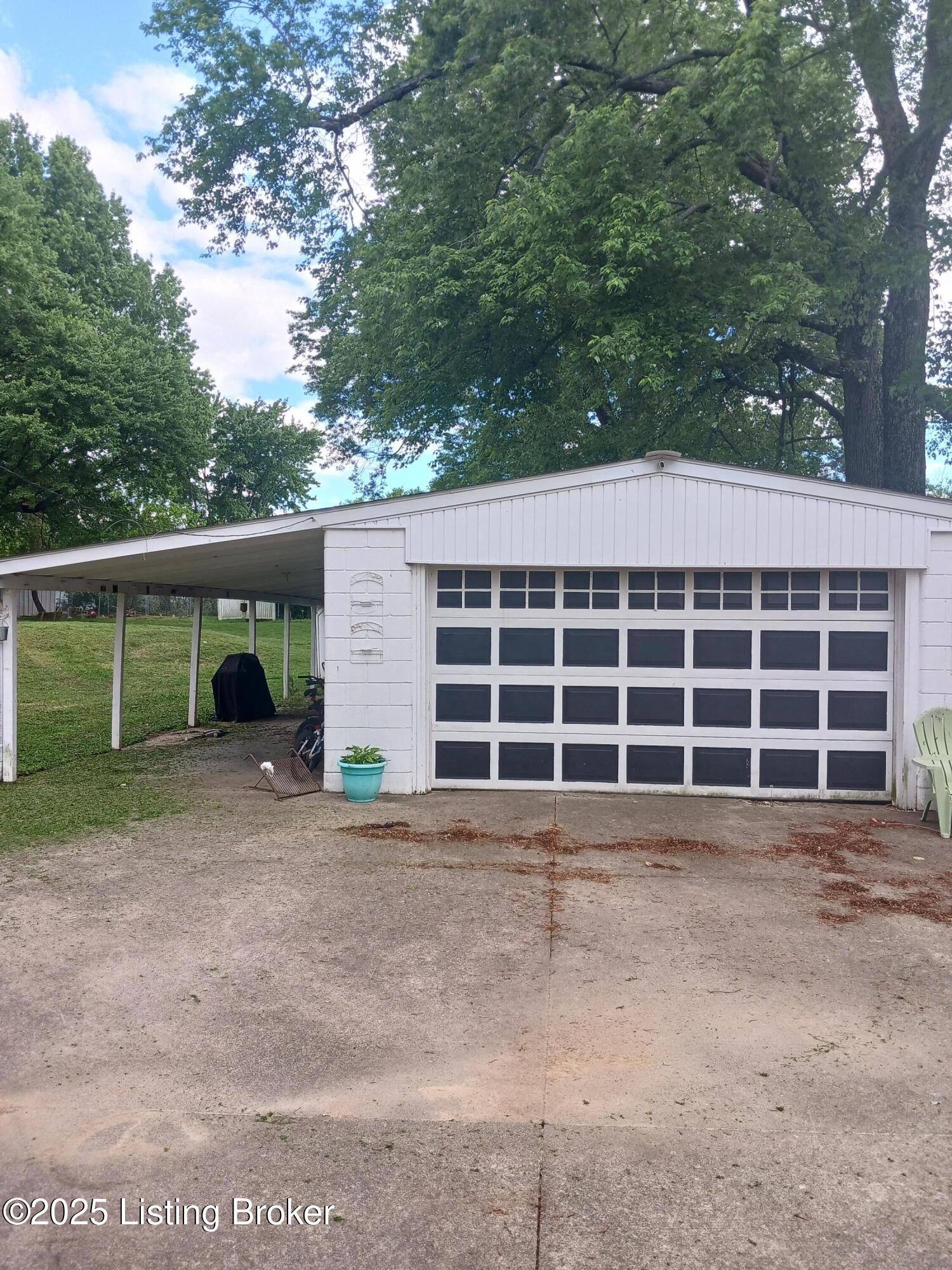 7702 Edna M Rd, Louisville, Pennsylvania image 13